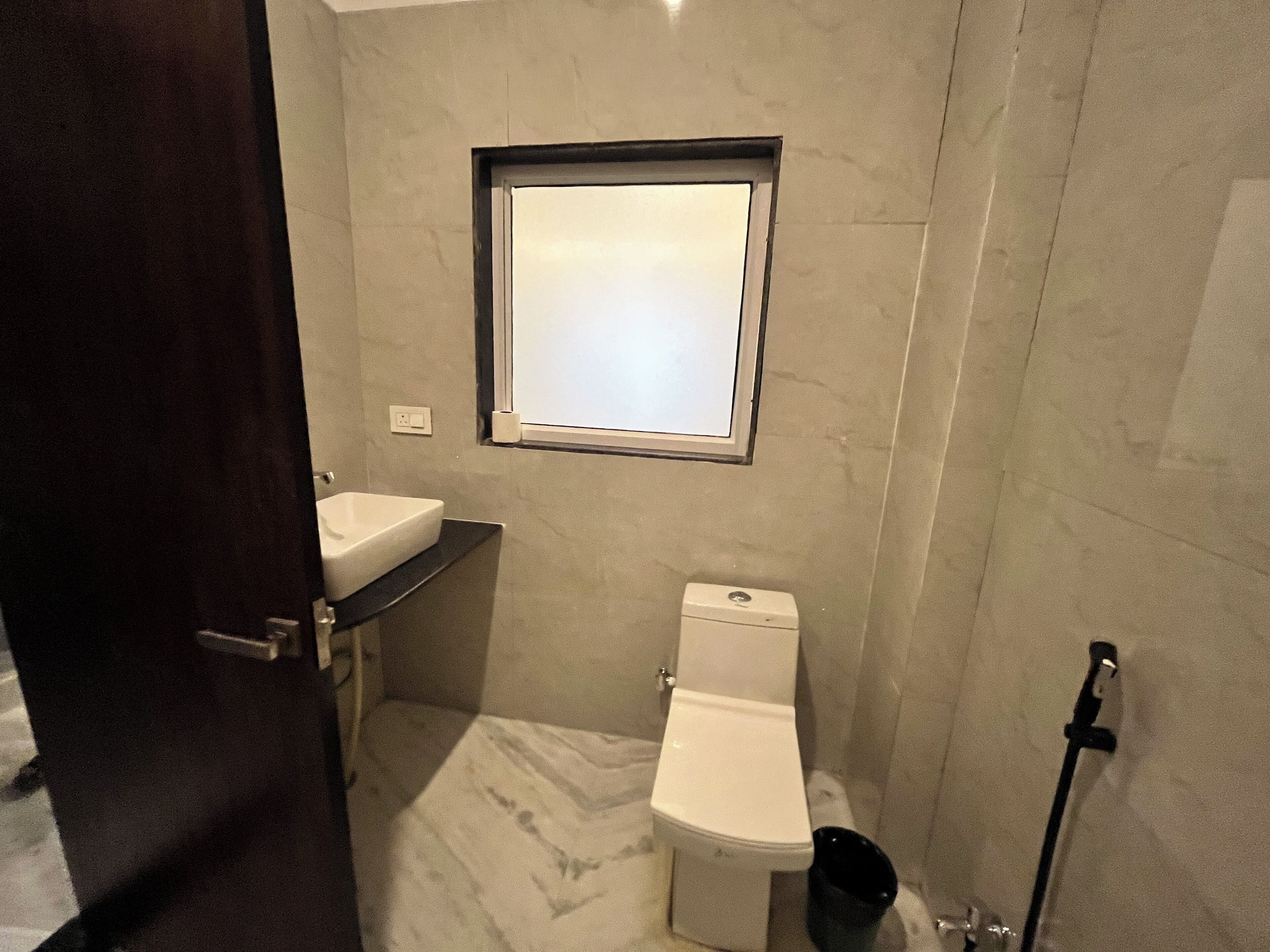 Family Double Room, Mountain View | Bathroom | Shower, free toiletries, towels, soap