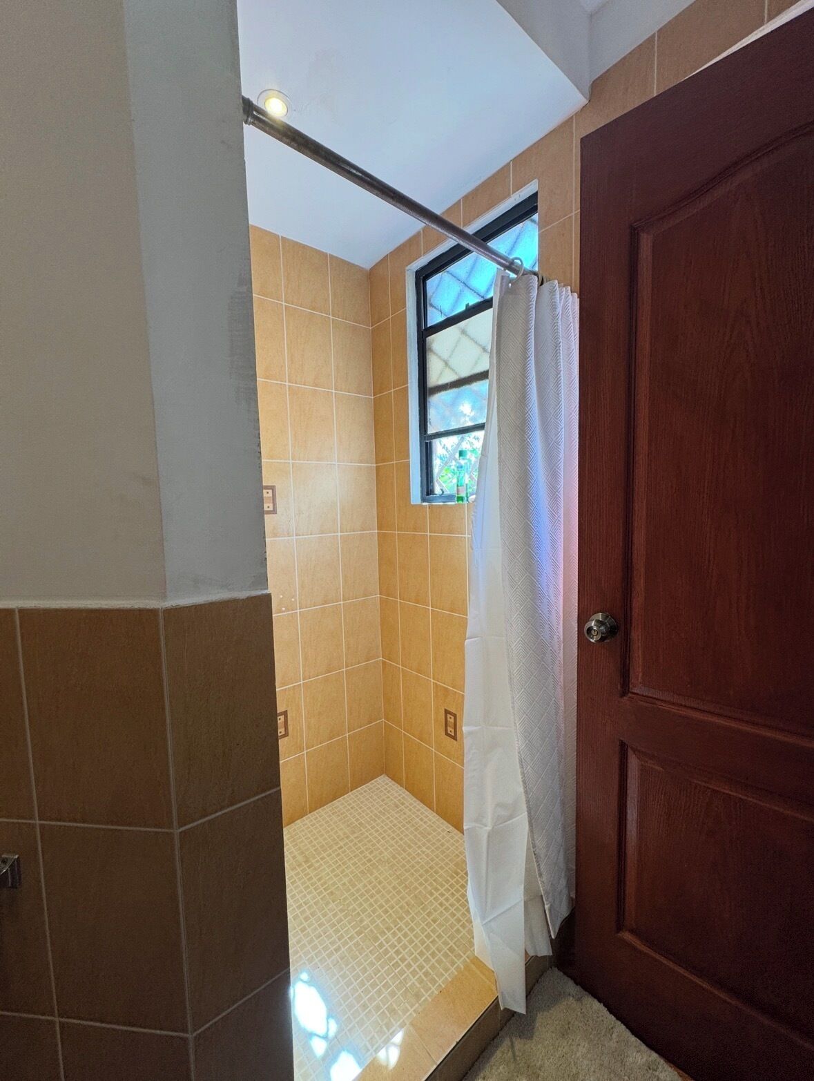 Shower, towels, soap, shampoo