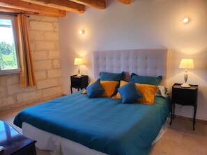 3 habitaciones, tabla de planchar con plancha y wifi gratis 