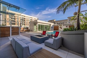 Interior - @ Marbella Lane - Aesthetic 2BR W/ocean Views (Long Beach)