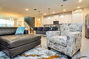House (Multiple Bedrooms) | Interior - 2011fmp · High End 9 Bedroom Villa With Pool/ Spa Near Disne (Kissimmee)