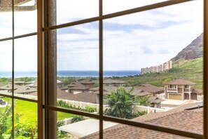 Interior - @ Marbella Lane - Stunning Gem w/ MT & Ocean Views (Waianae)