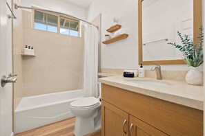 Interior - @ Marbella Lane - Paradise Point Close to Beaches (Waianae)