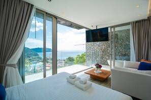 Deluxe Villa, Sea View | In-room safe, desk, laptop workspace, blackout curtains - Sea Theatre Kata (Karon)