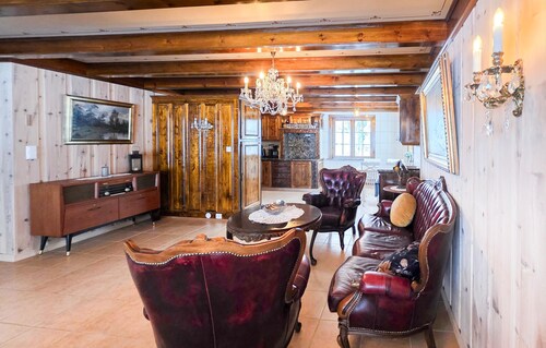 Beautiful home in Skollenborg