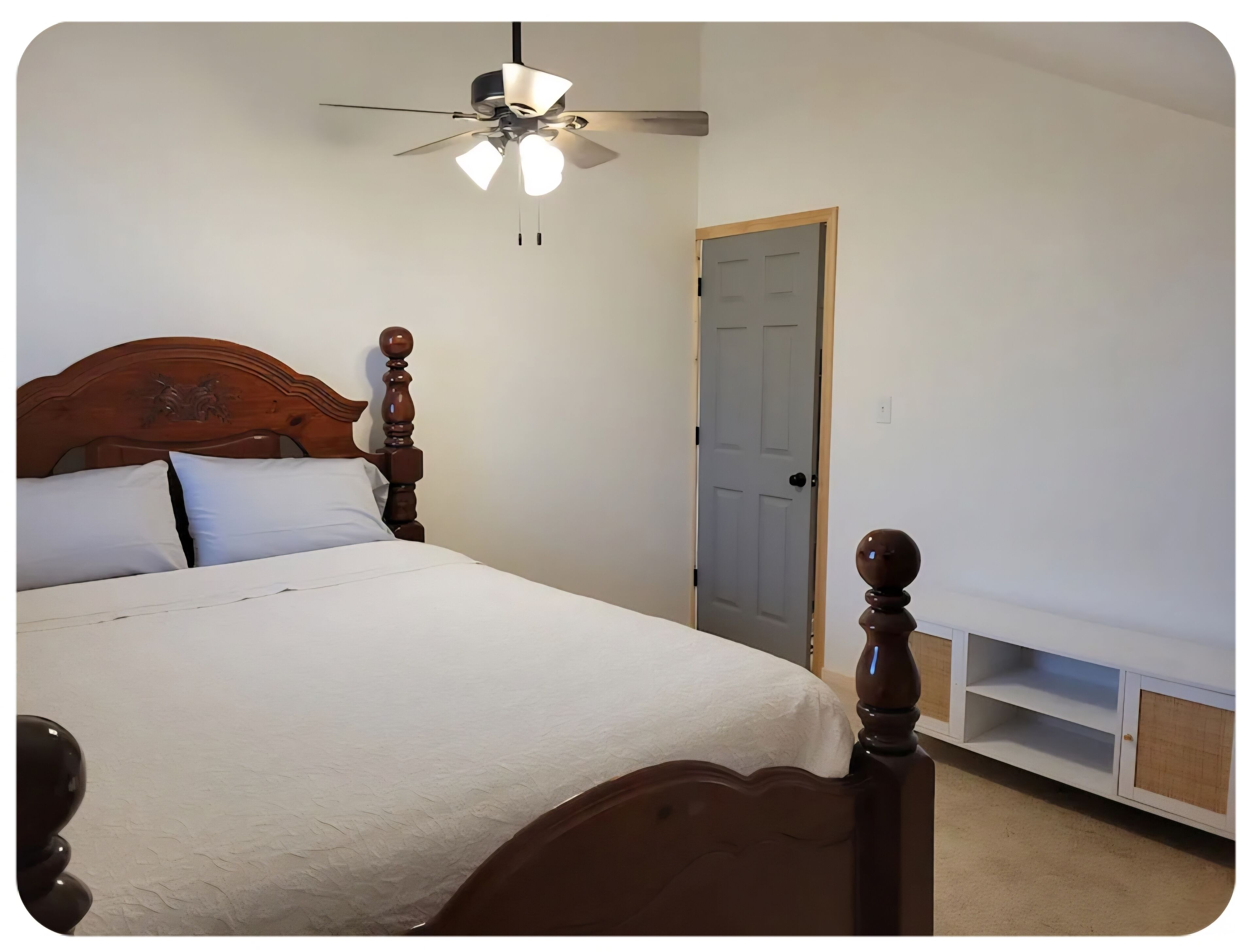 6 bedrooms, iron/ironing board, free WiFi, bed sheets