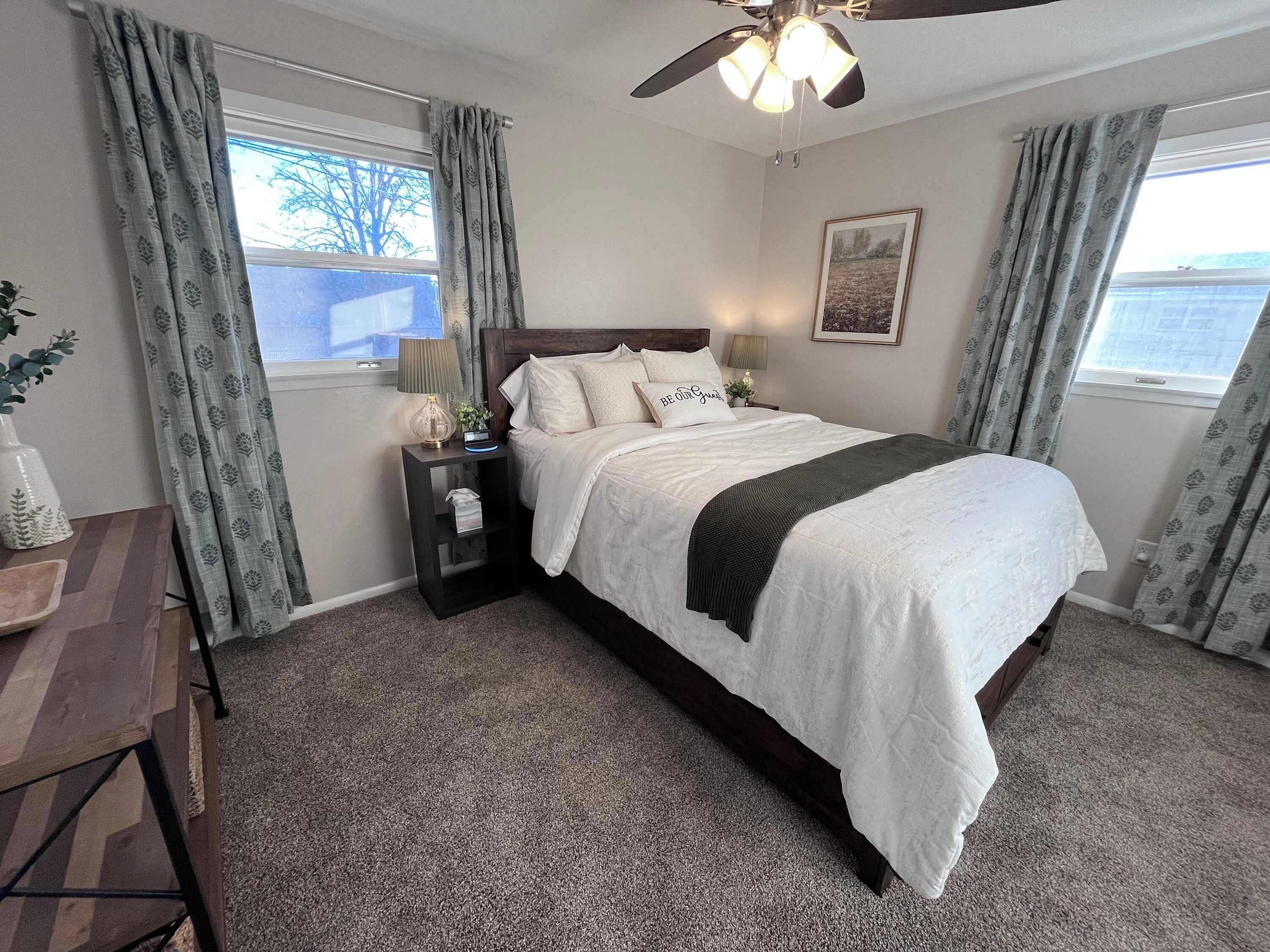 Iron/ironing board, travel crib, WiFi, bed sheets