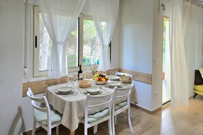 Dining - Perla Holiday Homes 145, Lalzit Bay, Albania (Lalzit Bay)