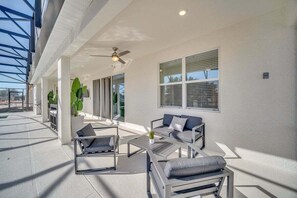 Interior - 2525 Shanti Amazing 15 Suites Mansion (Kissimmee)