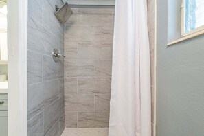 Interior - 3442 Azalea Pl (Largo)