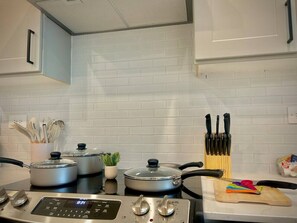 Interior - Iconic Design Home In Workerfriendly A+location (Sherman)