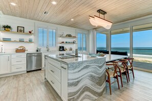 Interior - 226 South Fletcher Ave (Fernandina Beach)