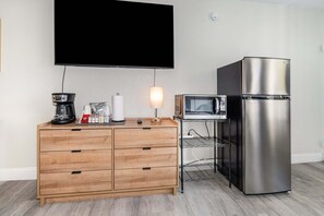 Interior - 2050 E Irlo Bronson, 1bed (Kissimmee)