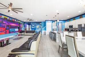 Interior - 2413-12-rd-famous World Cities Themed Bowling Home (Kissimmee)
