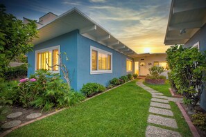 Interior - 5185 Shore Drive (Carlsbad)
