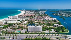 Interior - Anchorage Resort 7th Floor 2-bedroom Condo w Private Balcony Beach Access 0893 (Siesta Key)