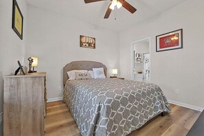 Interior - River Oaks 57C (Myrtle Beach)