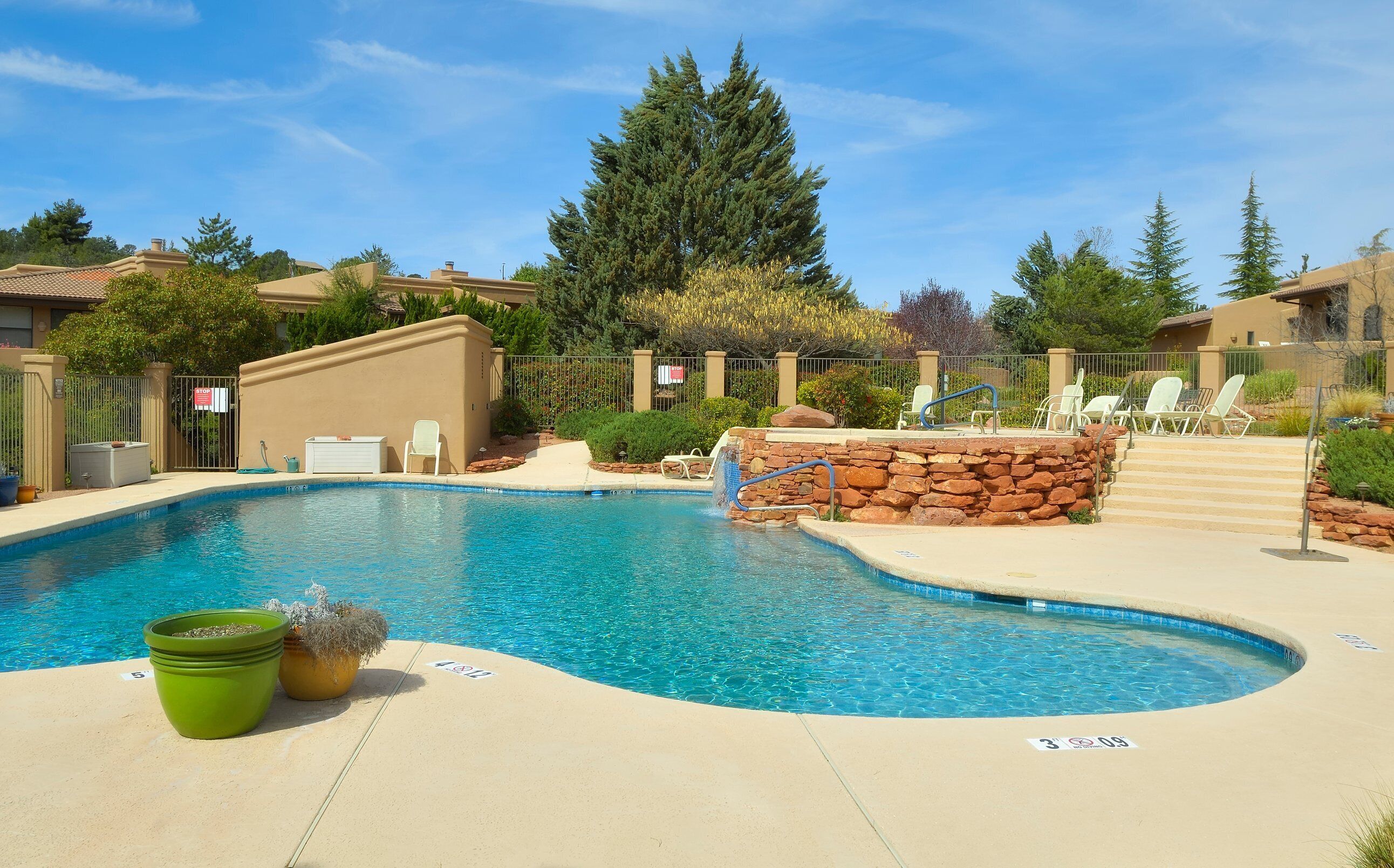 Villa (2 Bedrooms) | Front of property