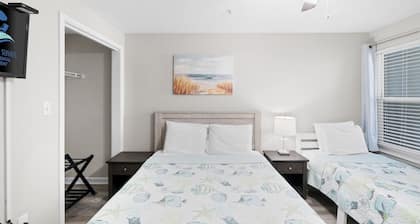 Palms 205 - Paradise Palms