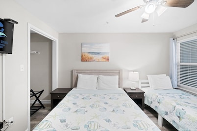 Palms 205 - Paradise Palms