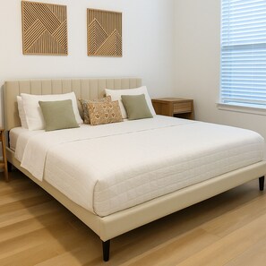 Apartment (2 Bedrooms) | Interior - Cozy & Chic - Worker Friendly (Sherman)