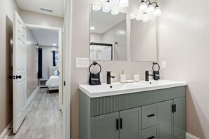 House (4 Bedrooms) | Interior - Chic Boho Retreat Near Downtown (Indianapolis)