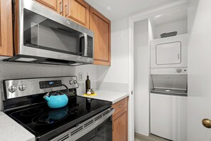 Interior - Plaza Villas 615 (Palm Springs)
