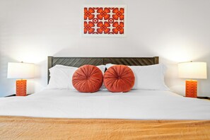 Interior - Plaza Villas 615 (Palm Springs)