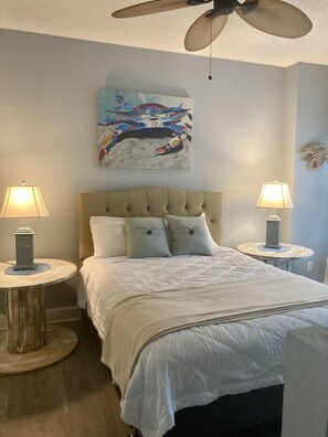 Interior - Salty Air Retreat Cozy 2BR Beach Getaway (Myrtle Beach)