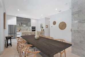 Interior - Villa Granada by Rove Waterfront W/pool, Hot Tub (Miami)