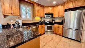 Interior - Golf Lovers' Villa (Rancho Mirage)