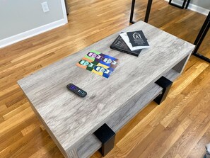 Interior - New Listing! The Playhouse With Spa Games & More (Nashville)