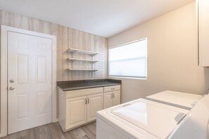 Casa (3 Bedrooms) | Interni