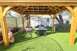 Interior - Central PHX 1BR Apartment Pool Gazebo (Phoenix)