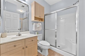 Interior - Magnolia Pointe Luster Leaf 4890-303 (Myrtle Beach)