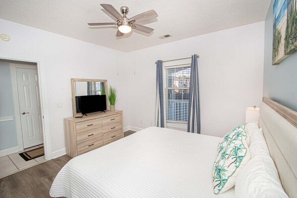 Interior - Magnolia North 4839-203 (Myrtle Beach)