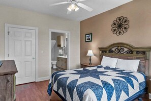 Interior - Magnolia Point Magnolia Lake 4817-303 (Myrtle Beach)