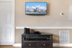 Interior - Magnolia North 4855-202 (Myrtle Beach)