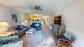 Interior - Magnolia Pointe Luster Leaf 4861-104 (Myrtle Beach)