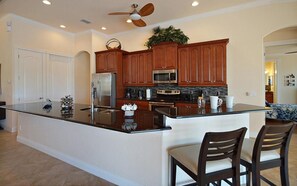 Interior - Luxury Waterfront Villa Kapalua (Cape Coral)