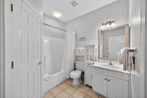 Interior - Magnolia North 4881-303 (Myrtle Beach)