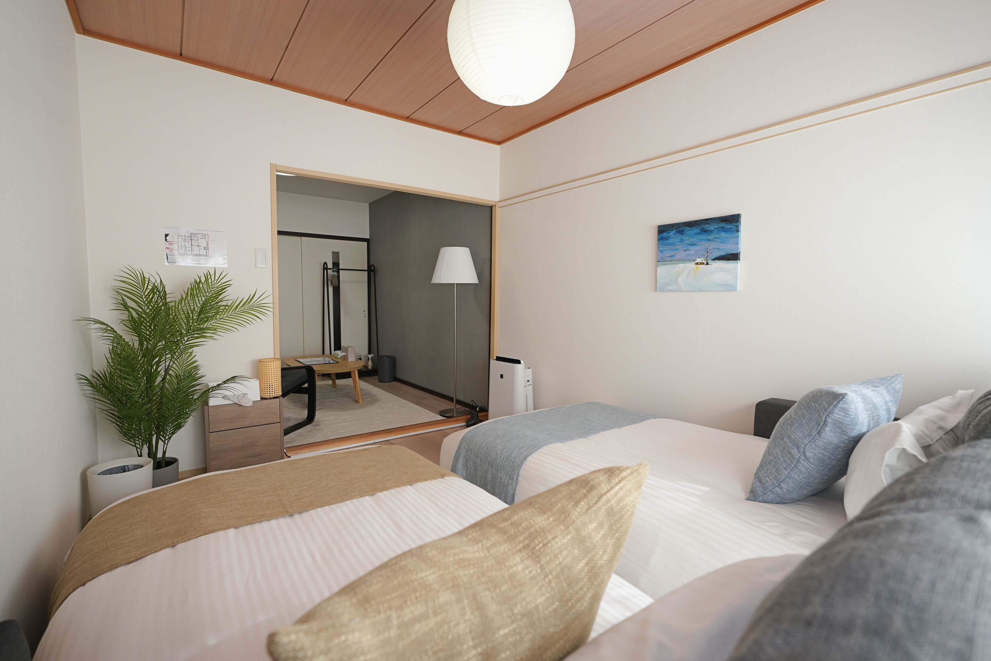 1 chambre, fer et planche à repasser, Wi-Fi gratuit, draps fournis