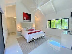 Interior - The Crown Jewel (Rancho Mirage)