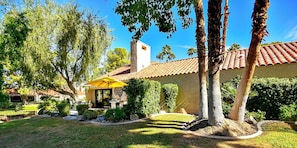 Interior - The Crown Jewel (Rancho Mirage)