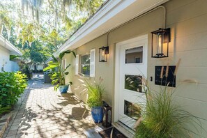 Interior - Casa Covella (Siesta Key)