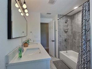 Interior - Blue Ranch Retreat (Sarasota)