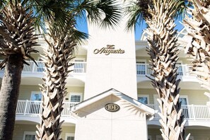 Interior - World Tour 104-306a (Myrtle Beach)