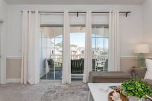 Interior - Magnolia North 4878-304 (Myrtle Beach)