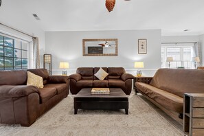 Interior - Magnolia Pointe 4887-305 (Myrtle Beach)