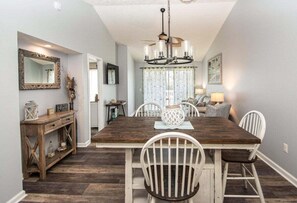 Interior - Waterway Village 17H (Myrtle Beach)